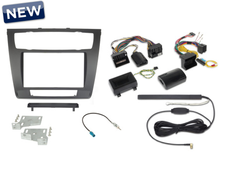 15136-76-kit-7bm1a.jpg 7"" installationskitt för BMW 1 med klimatanläggning