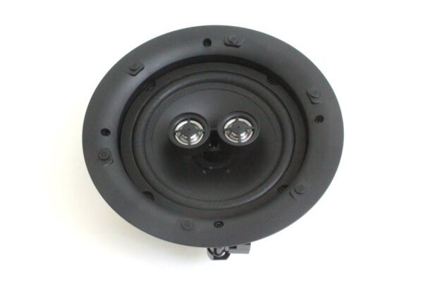 XIC820 8"