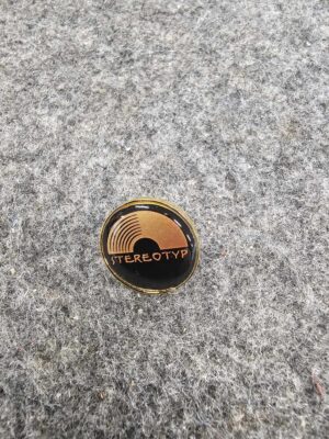 Stereotyp, Pin